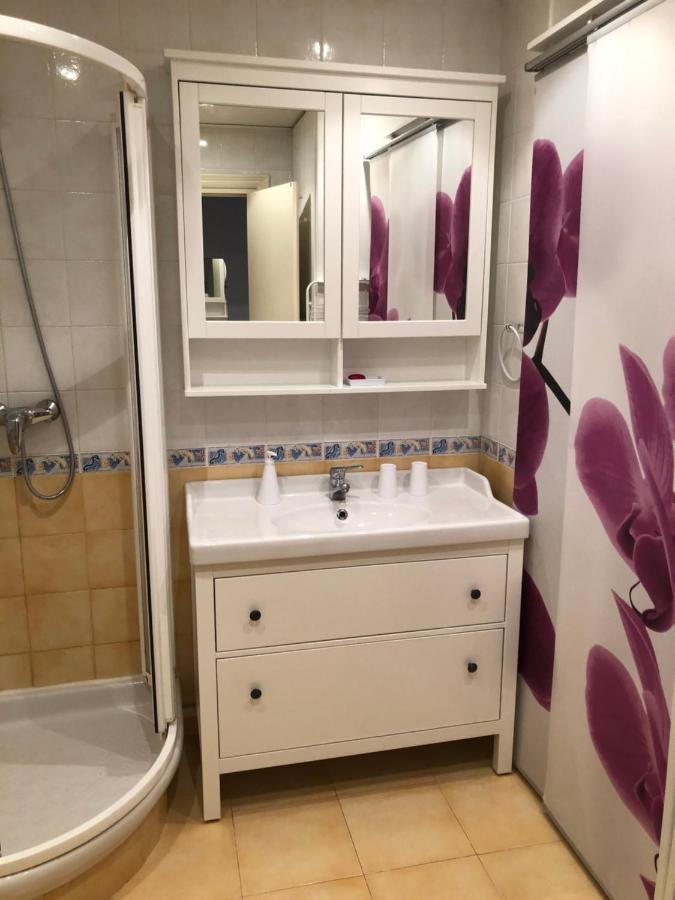 Appartement Lumineux, Avec Balcon, A 200M De La Plage Андай Экстерьер фото